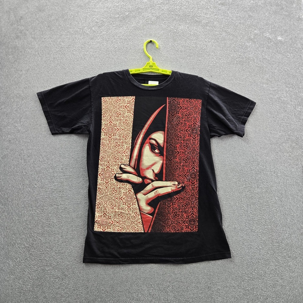 Obey Men Shirt M Black Graphic Woman Y2K Portrait Logo Short Sleeve